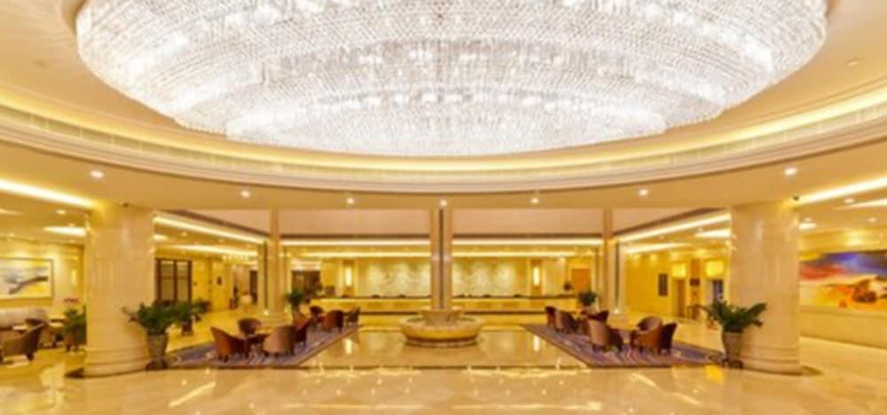 Haili Garden Hotel Kanton Exterior foto